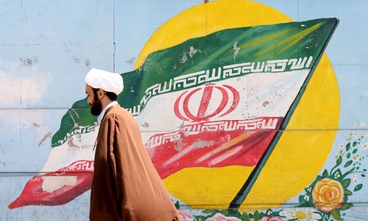 إيران تطالب بإلغاء جميع العقوبات المفروضة ضدها من فترة ولاية ترامب