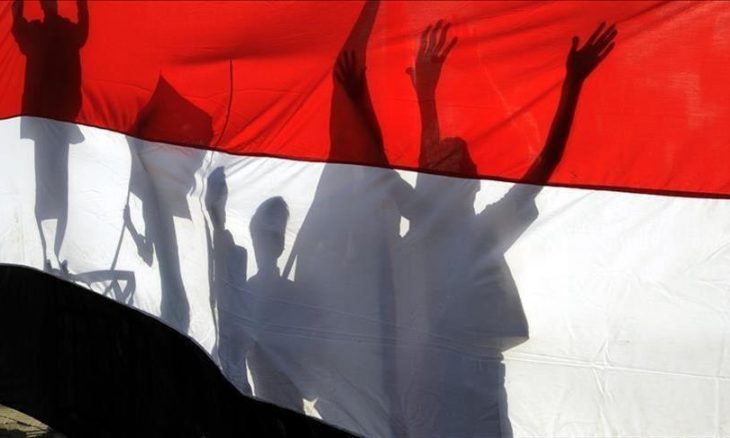 اليمن..مقتل مواطن في احتجاجات غاضبة بعدن