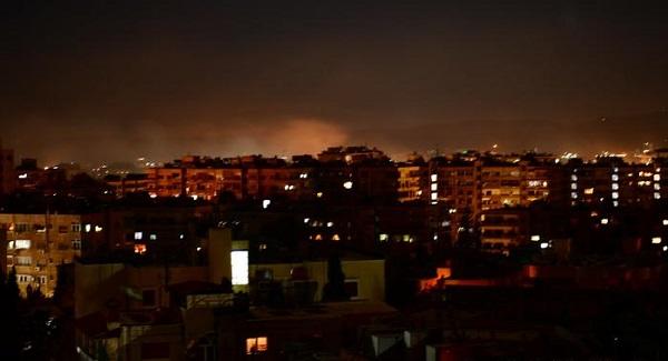 مصادر سورية: قصف إسرائيلي على مصياف يخلف قتلى وجرحى