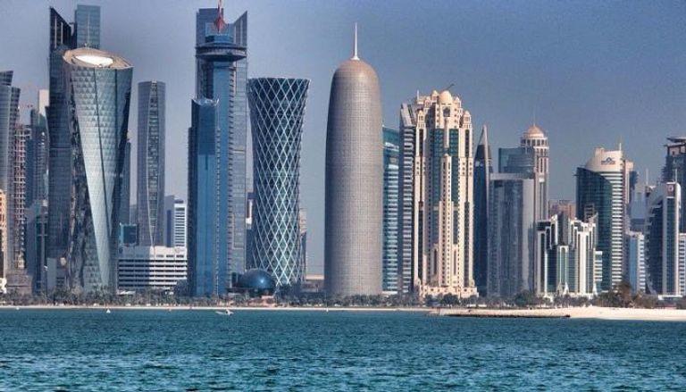 قطر تعلّق دخول الزوار لأراضيها حتى نهاية المونديال