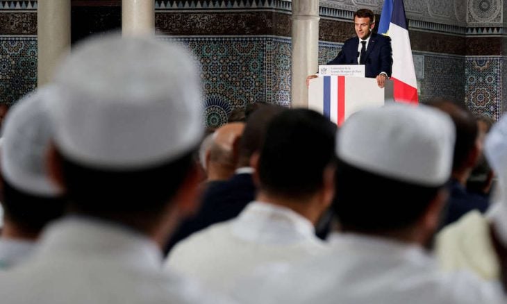 النيابة الفرنسية تطلب محاكمة مجموعة معادية للمسلمين