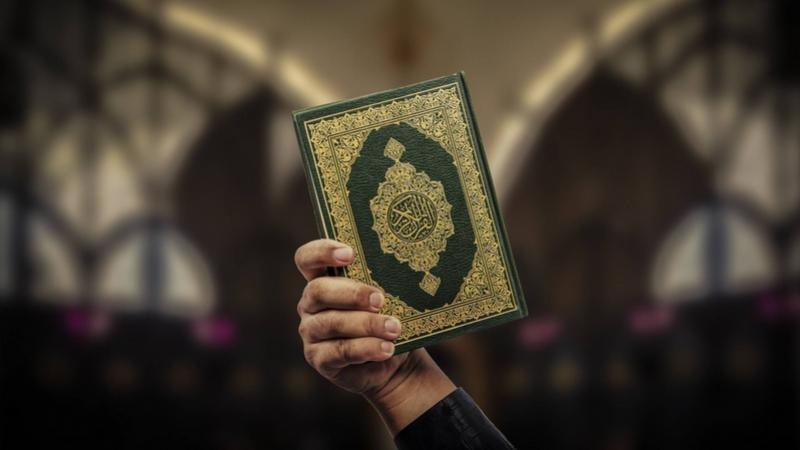 السويد توافق على ترحيل حارق نسخة من القرآن الكريم
