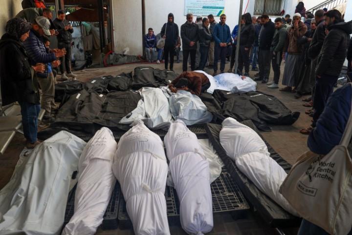 93 شهيدا بـ9 مجازر جديدة بغزة