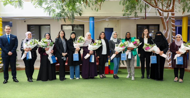 بنك الإسكان يكرم أمهات جمعية قرى الأطفال SOS الأردنية عمّان بمناسبة عيد الأم