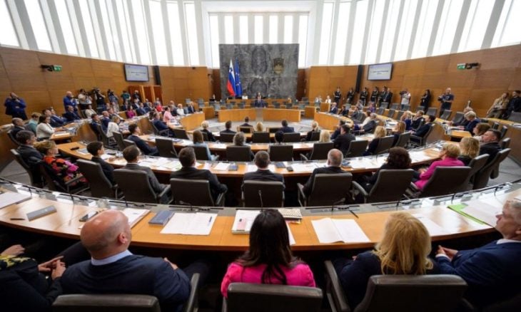 تعليق جلسة للبرلمان في سلوفينيا جراء مظاهرة داعمة لفلسطين