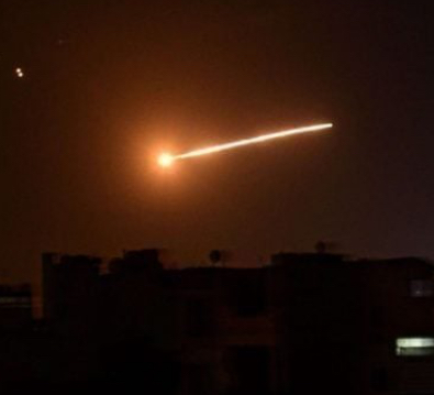 قصف إسرائيلي على دمشق يستهدف مركزاً لـ حزب الله ..