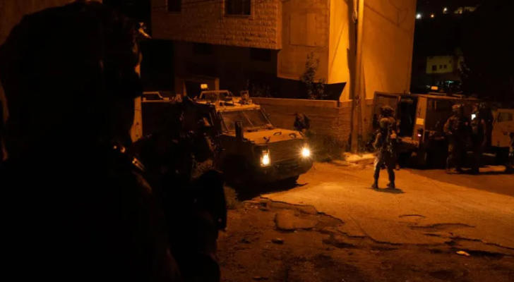قوات الاحتلال تقتحم عدة مدن بالضفة