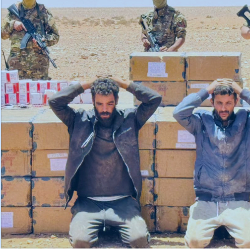 مقتل 3 مقاتلين ليبيين في اشتباكات مع مهربين