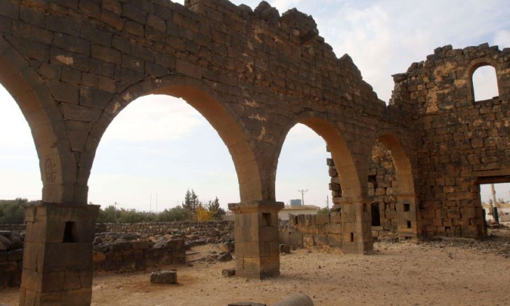 مدينة أم الجمال الأثرية موقع عامر بعبق التراث الثقافي والحضاري