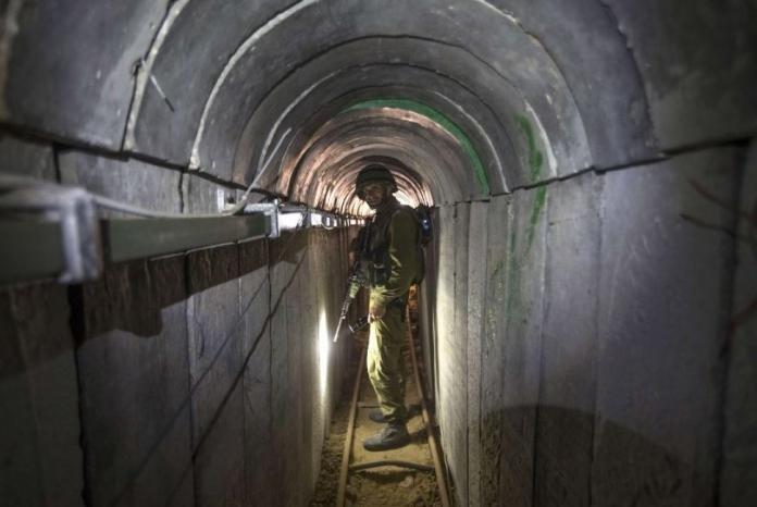 ضابط إسرائيلي: فوجئنا بقدرات حماس الهندسية