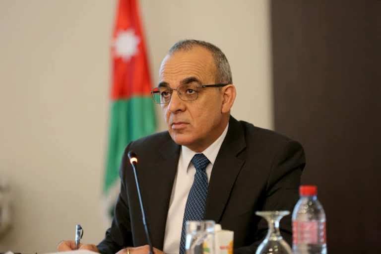 وزير السياحة..