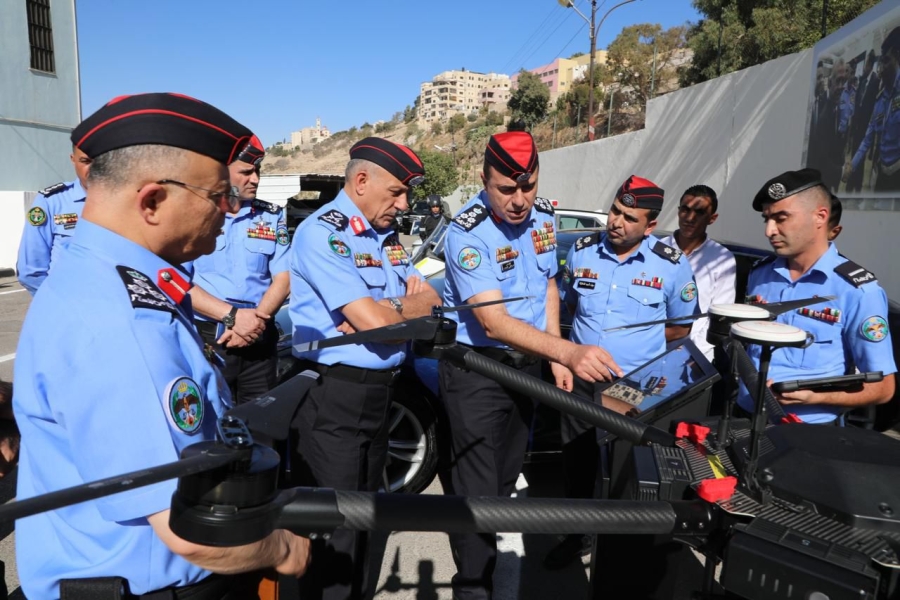 مدير الأمن العام يلتقي مديري الإدارات المرورية في إدارة السير..