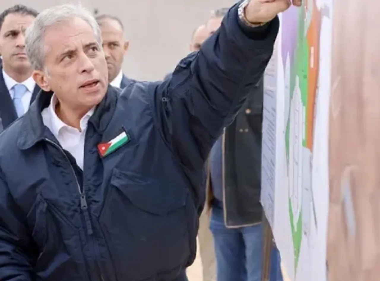 كيف سيحل جعفر حسان مشكلة أزمة عمان؟