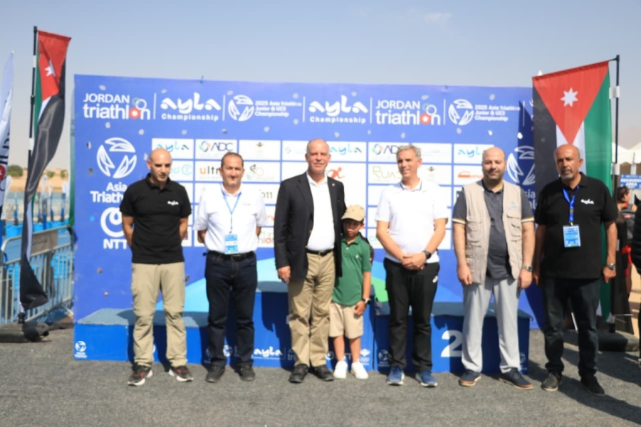 الأمير فيصل بن الحسين يتوج الفائزين في بطولة أيلة الآسيوية للترايثلون 2025..