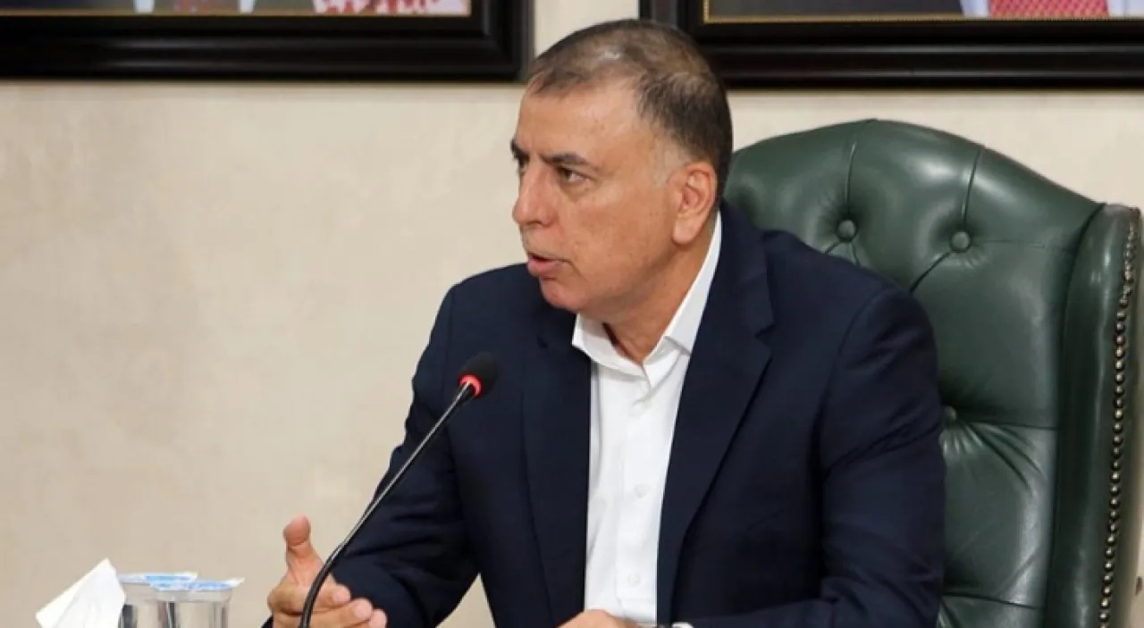 الفراية يدعو الطلاب لخلق فرص عمل لأنفسهم