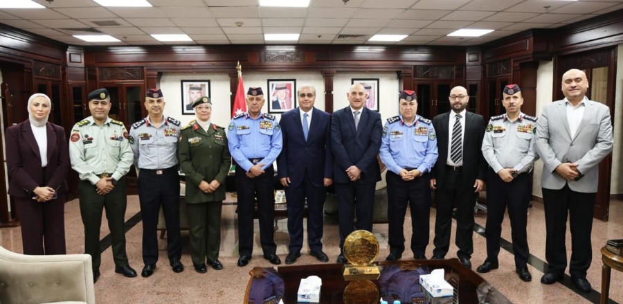 وزارة الصحة ومديرية الأمن العام توقعان بروتوكول تعاون لتطوير خدمات الرعاية الطبية الطارئة ما قبل المستشفى..