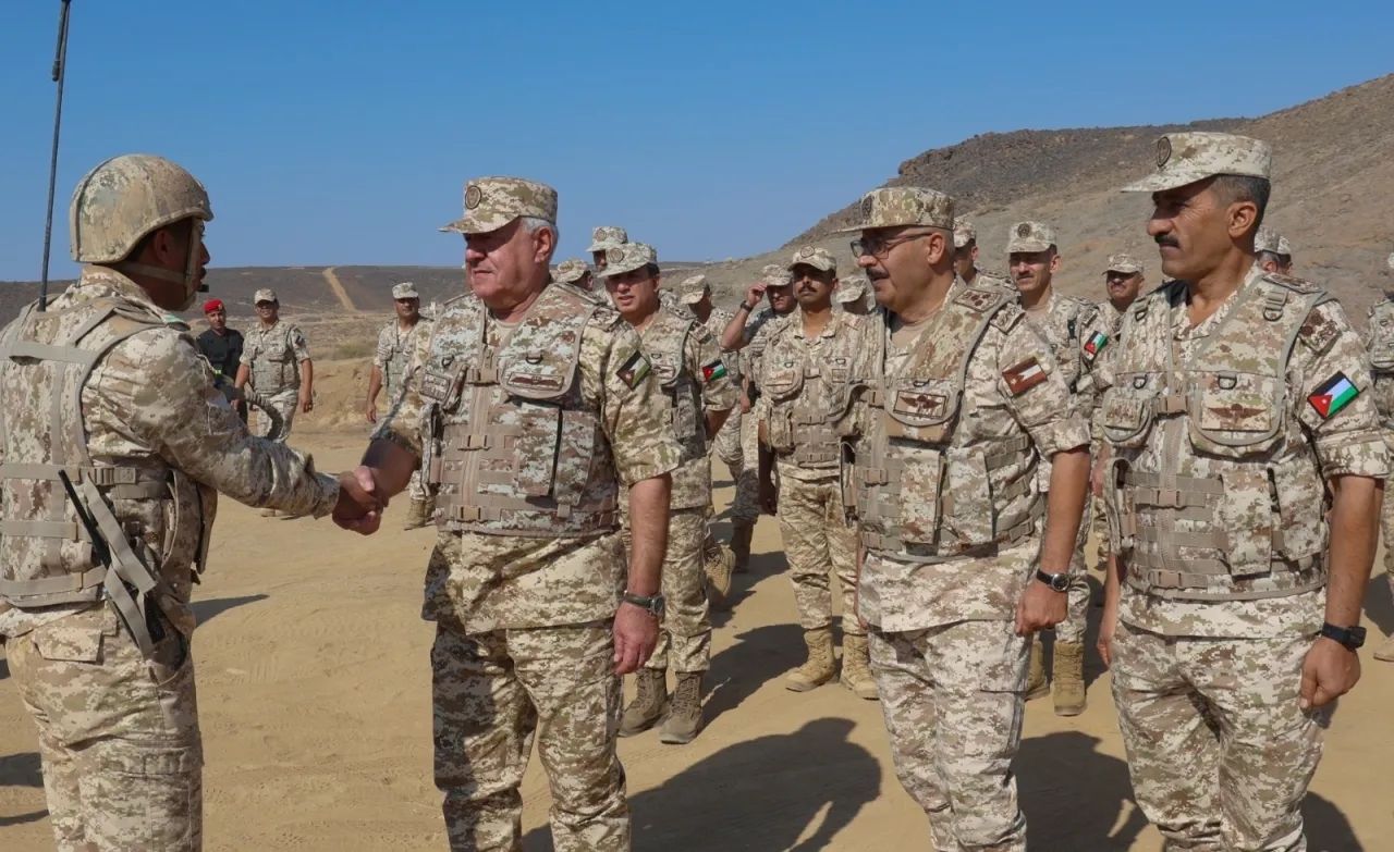 الحنيطي يتابع التمرين التعبوي (صهيل العاديات)