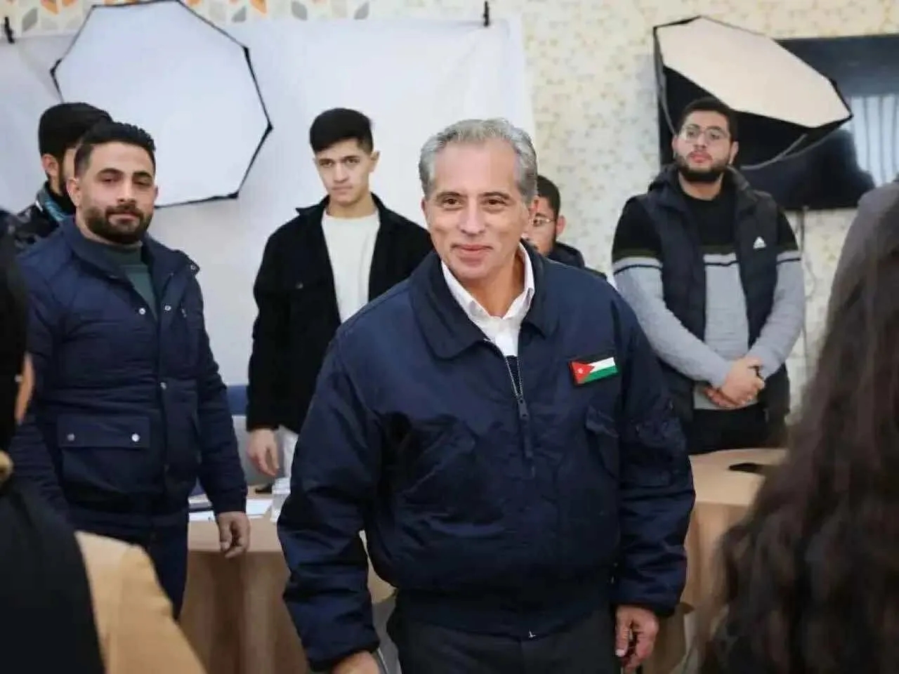 خبير: حكومة جعفر حسان تريد اقتراض 9.8 مليار دينار العام المقبل