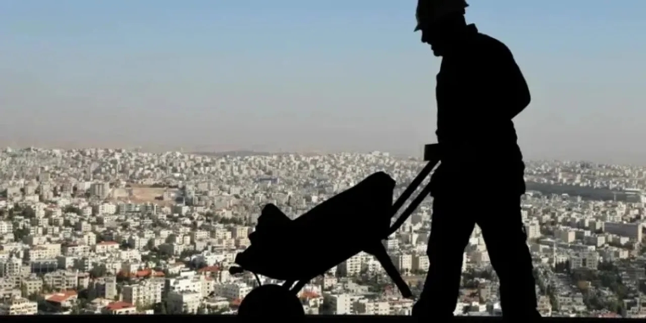 وزارة العمل تصدر 5460 قرار تسفير للعمال غير الأردنيين