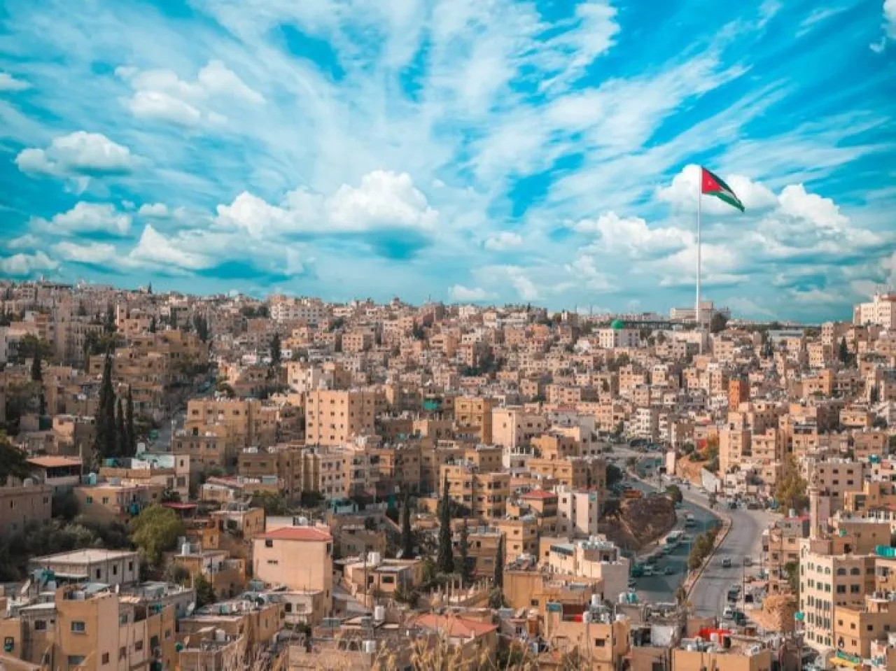 الأردن.. أجواء لطيفة الجمعة وغير مستقرة السبت