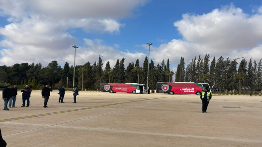 النشامى يصلون إلى أرض الوطن بعد تحقيقهم الوصافة في بطولة كأس العرب