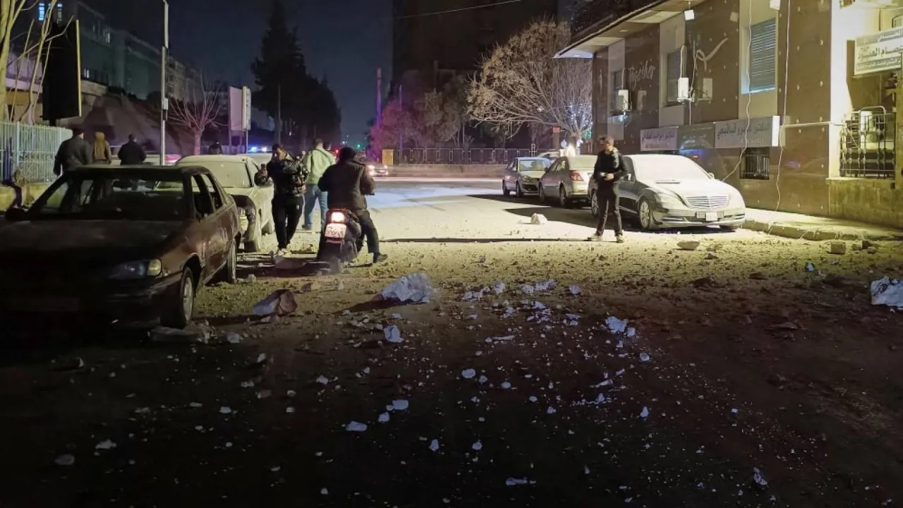 الدفاع السورية: صدور أمر بإيقاف استهداف مصادر نيران قسد بعد تحييدها