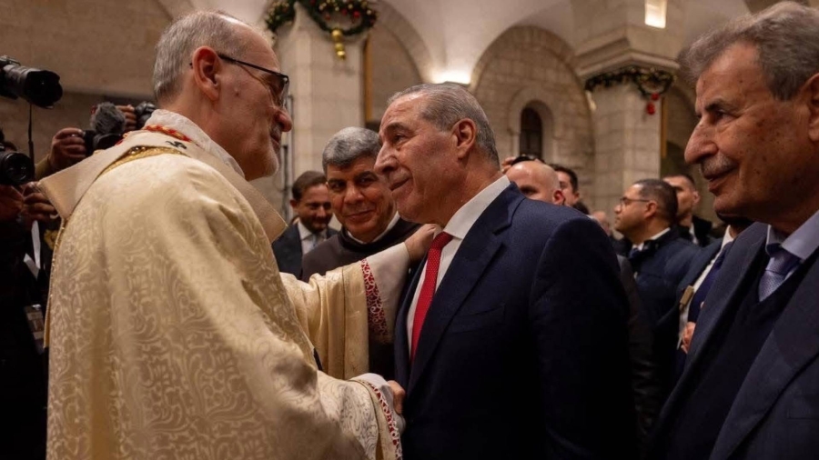 بيت لحم تحتفل بعيد الميلاد المجيد بحضور نائب الرئيس الفلسطيني ومسؤولين أردنيين