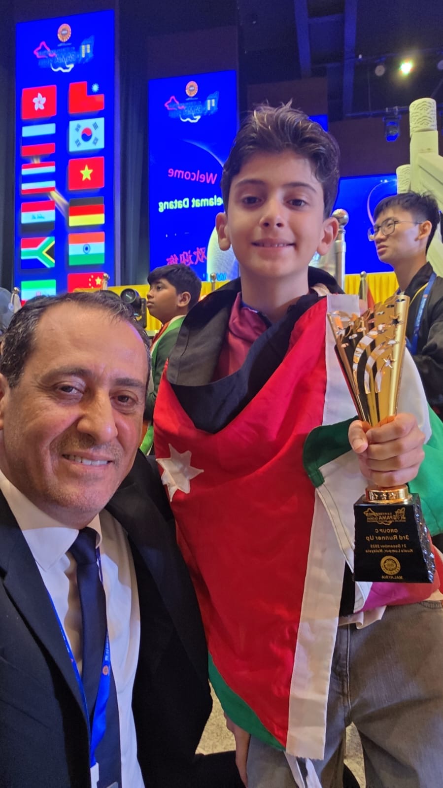 الطفل عبدالكريم قشطة يرفع أسم الأردن عاليا في ماليزيا .. ووالده يُهدي الأنجاز لجلالة الملك وولي العهد   صور