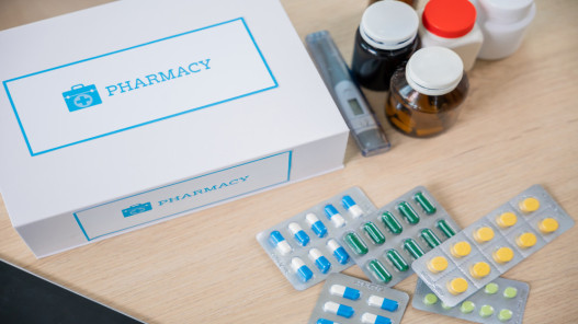 وزير الصحة: تنظيم مواعيد صرف الأدوية في عمان اعتبارا من بداية 2026