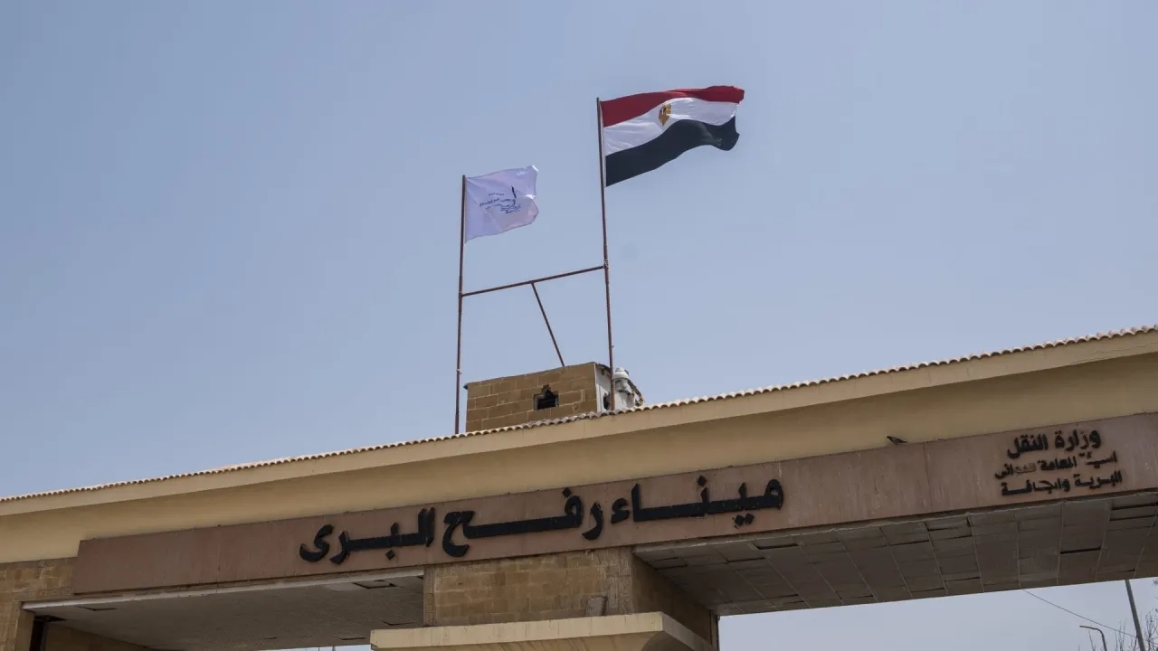 هيئة البث العبرية: إسرائيل تستعد لفتح معبر رفح