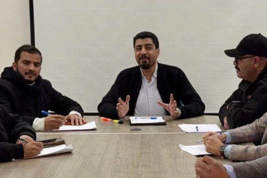 النائب د احمد عشا يعقد لقاء تحضيريا مع اللجنة الشبابية الإعلامية في ديوان عشائر بني قيس