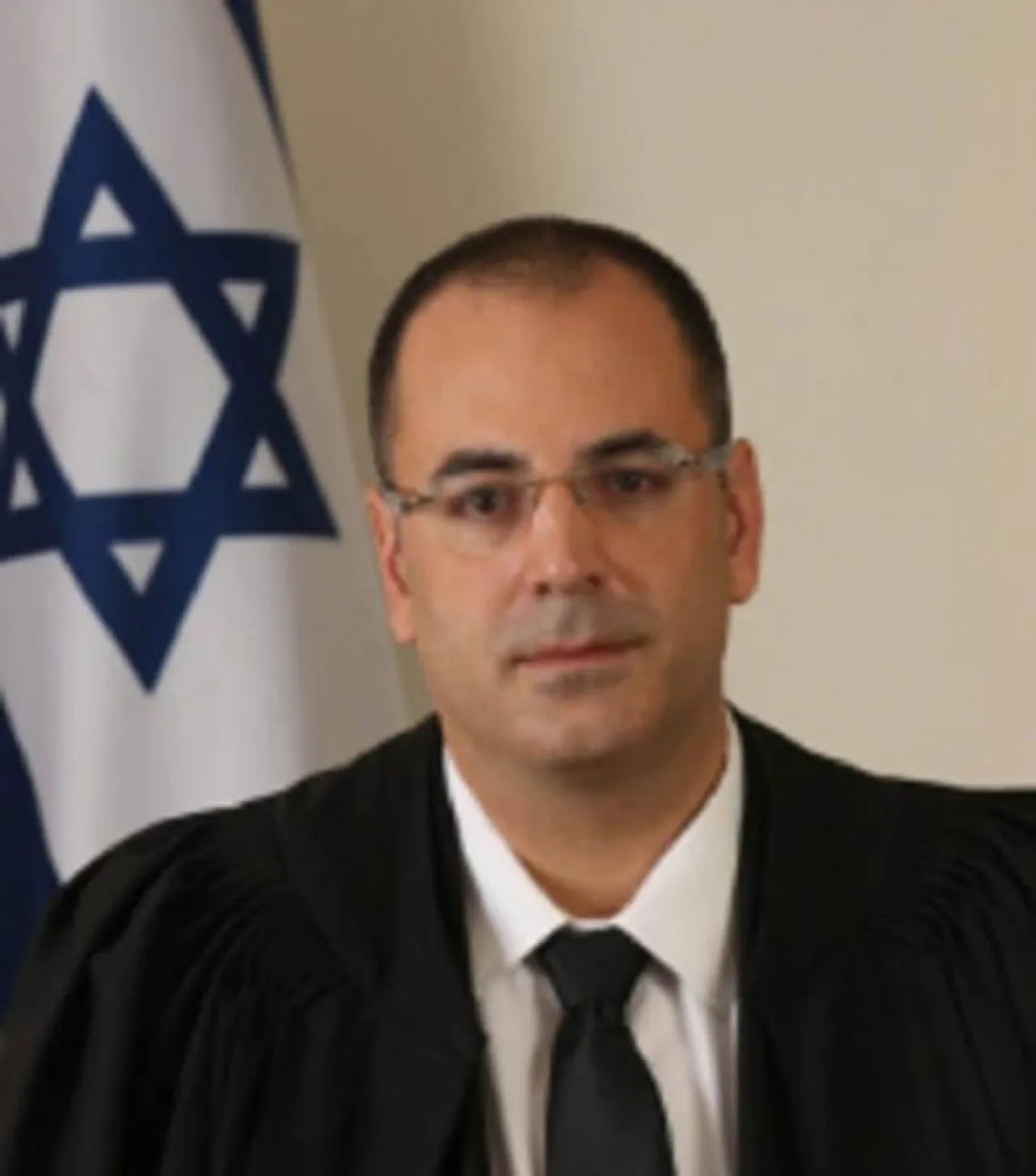 مصرع رئيس محكمة بئر السبع في حادث سير