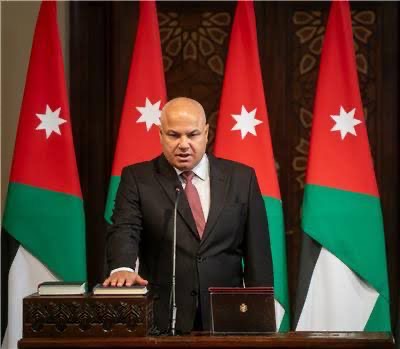 عماد الدميسي يكتب .. نرفض الاستهداف المكشوف والتشويه المتعمد لـ وزير العمل خالد البكار