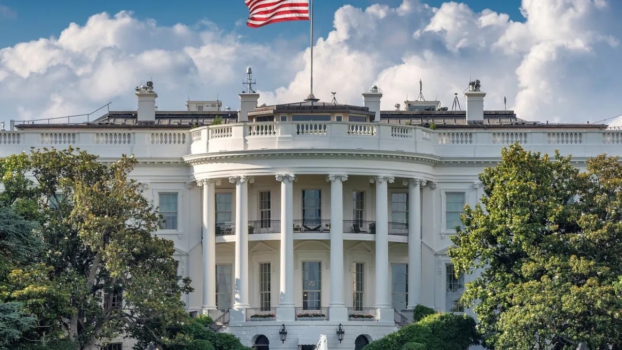 منشور للبيت الأبيض يثير التكهنات بهجوم أميركي وشيك على إيران