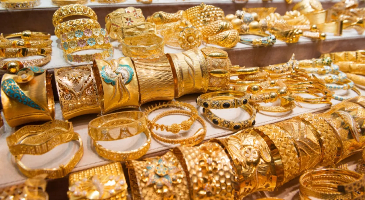 انخفاض أسعار الذهب في الأردن نصف دينار للغرام