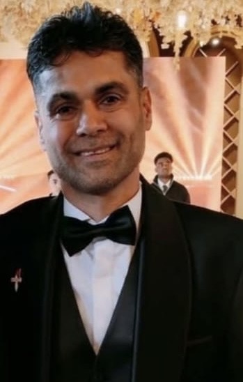 من نفق الحرية إلى قاعة الفرح .. محمود العارضة وتجربة الإنسان بعد الأسر