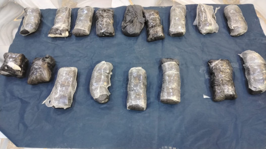 إحباط محاولتي تهريب كمية كبيرة من المخدرات في المنطقة الشرقية