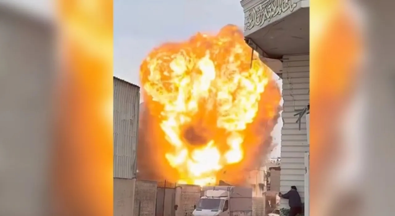 غزة.. نسف مربعات سكنية بخان يونس ورفح وإطلاق نار على طول الخط الأصفر