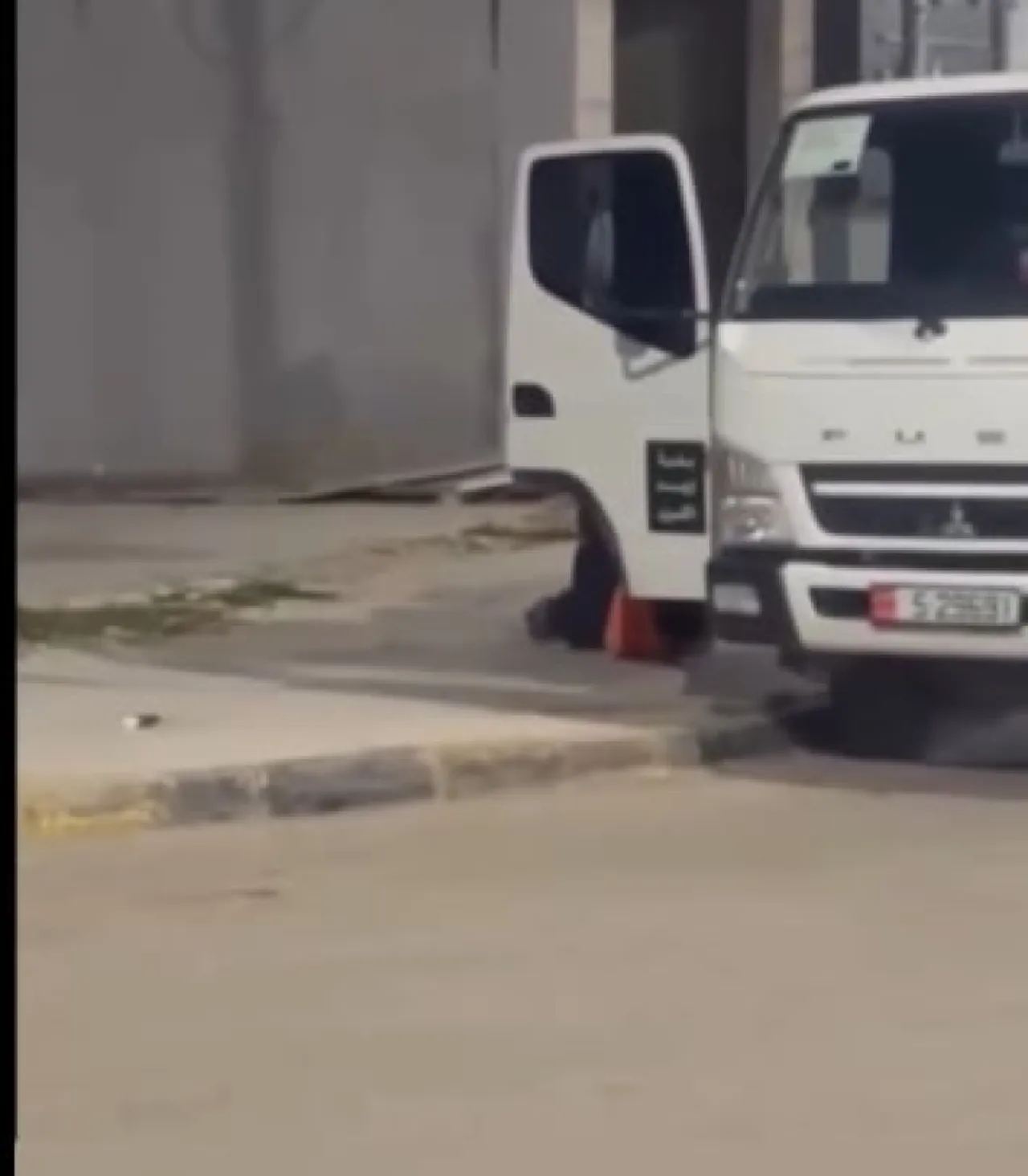 بلدية إربد تحوّل موظفين إلى التحقيق بعد شجار بالشارع العام