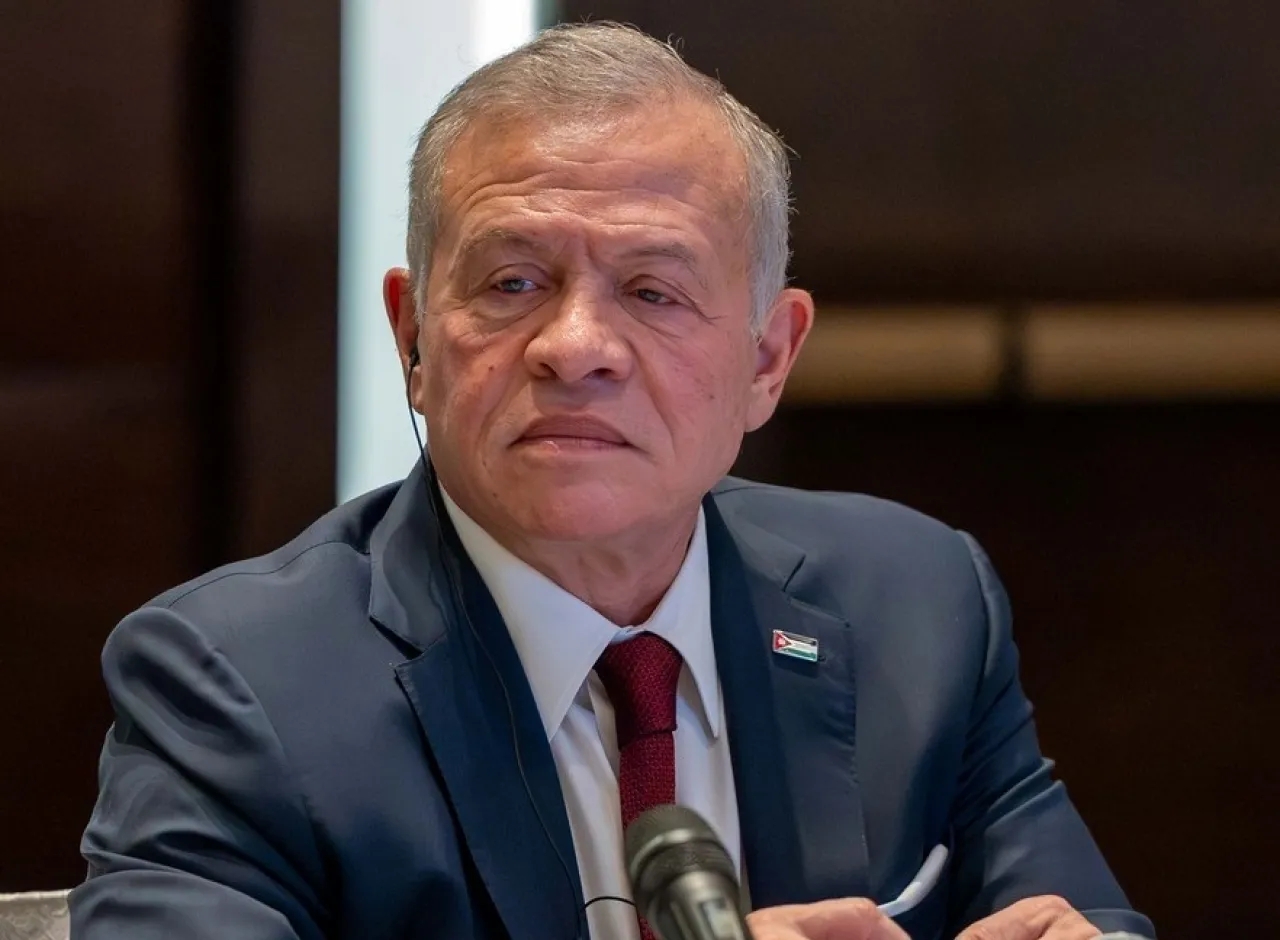 الملك يؤكد لرئيس وزراء هولندا ضرورة التوصل إلى تهدئة شاملة تعيد الاستقرار للمنطقة