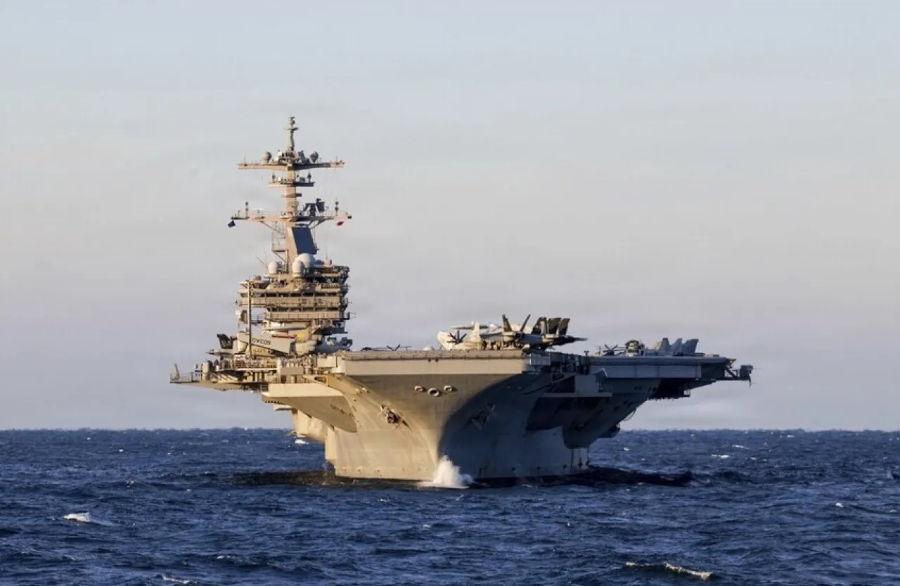 واشنطن تستعد لإرسال حاملة الطائرات (جورج بوش) إلى الشرق الأوسط