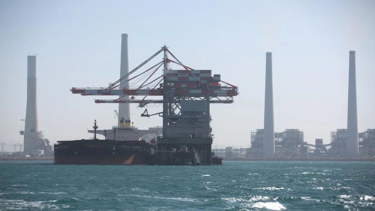 إسرائيل تواصل غلق منصات إنتاج الغاز والخسائر 165 مليون دولار في أسبوعين