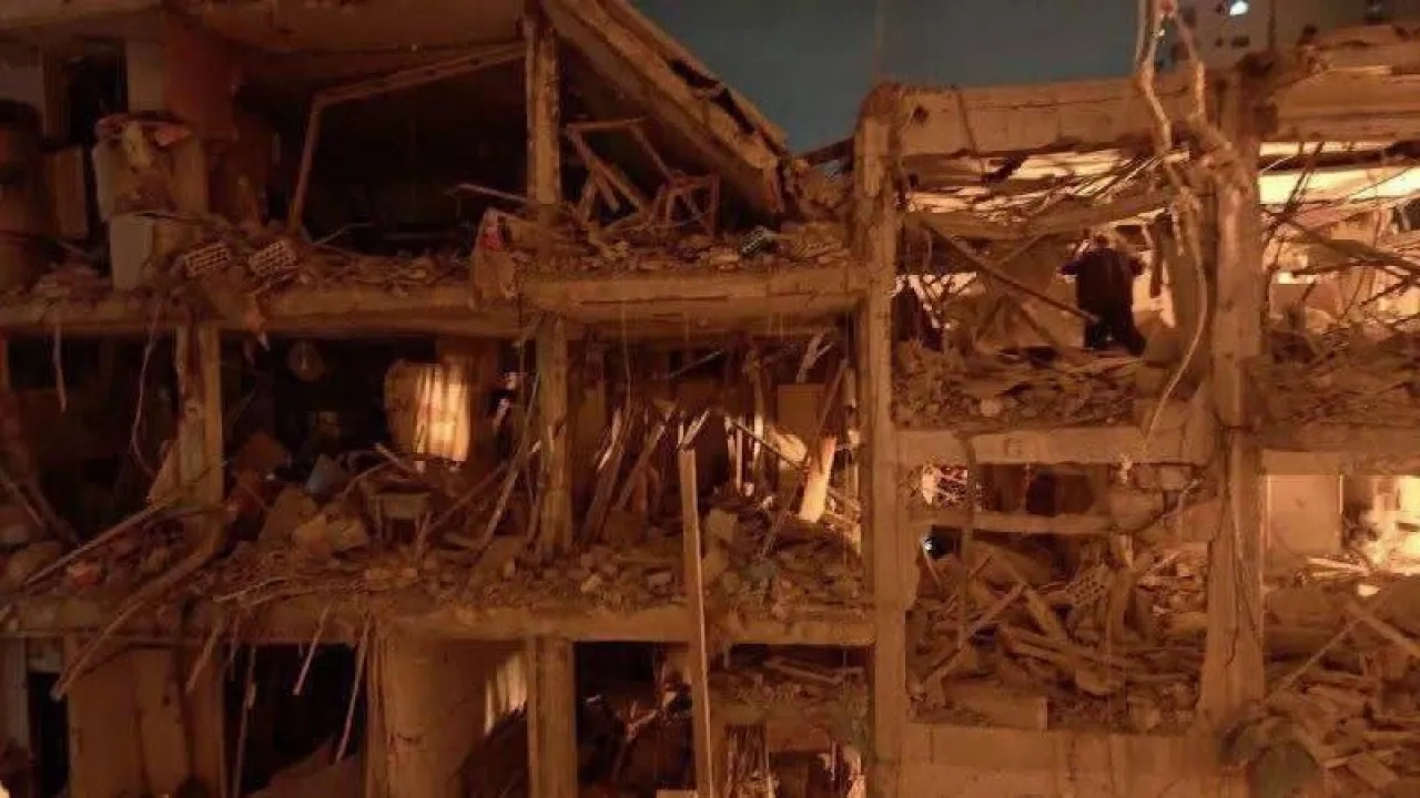 الجيش الإسرائيلي يتحدث عن الصاروخ المستخدم في قصف عراد