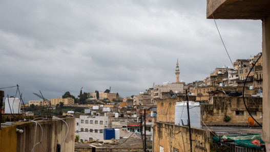 زخات مطرية متفرقة الأحد مع تأثر المملكة بكتلة هوائية باردة ورطبة